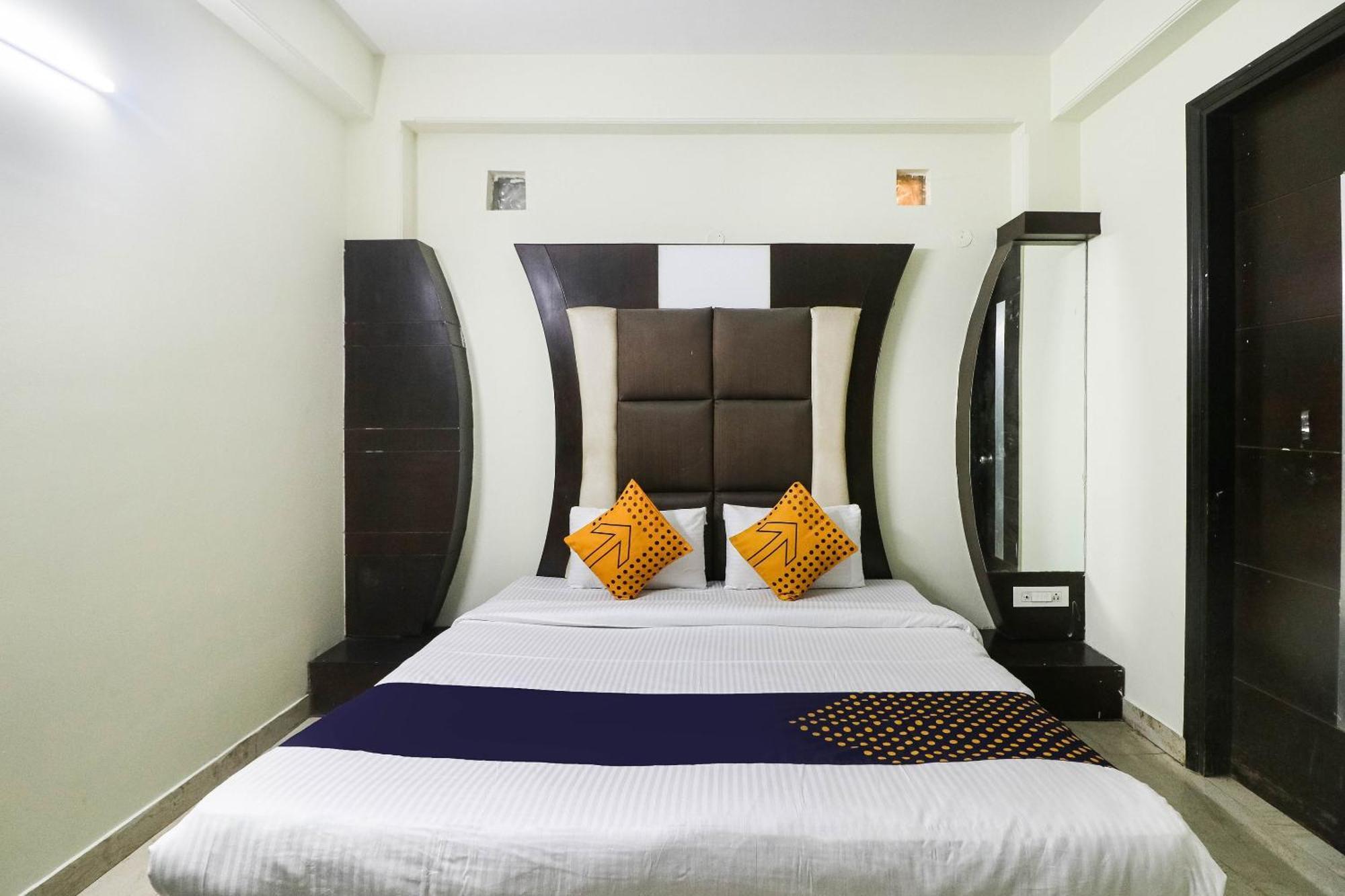 SPOT ON 37224 Hotel Grace Gurgaon Exterior foto