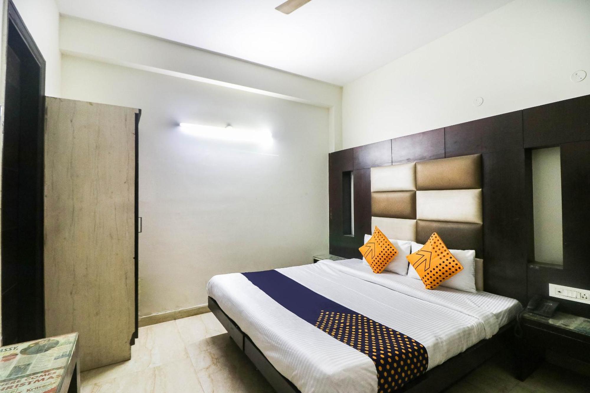 SPOT ON 37224 Hotel Grace Gurgaon Exterior foto