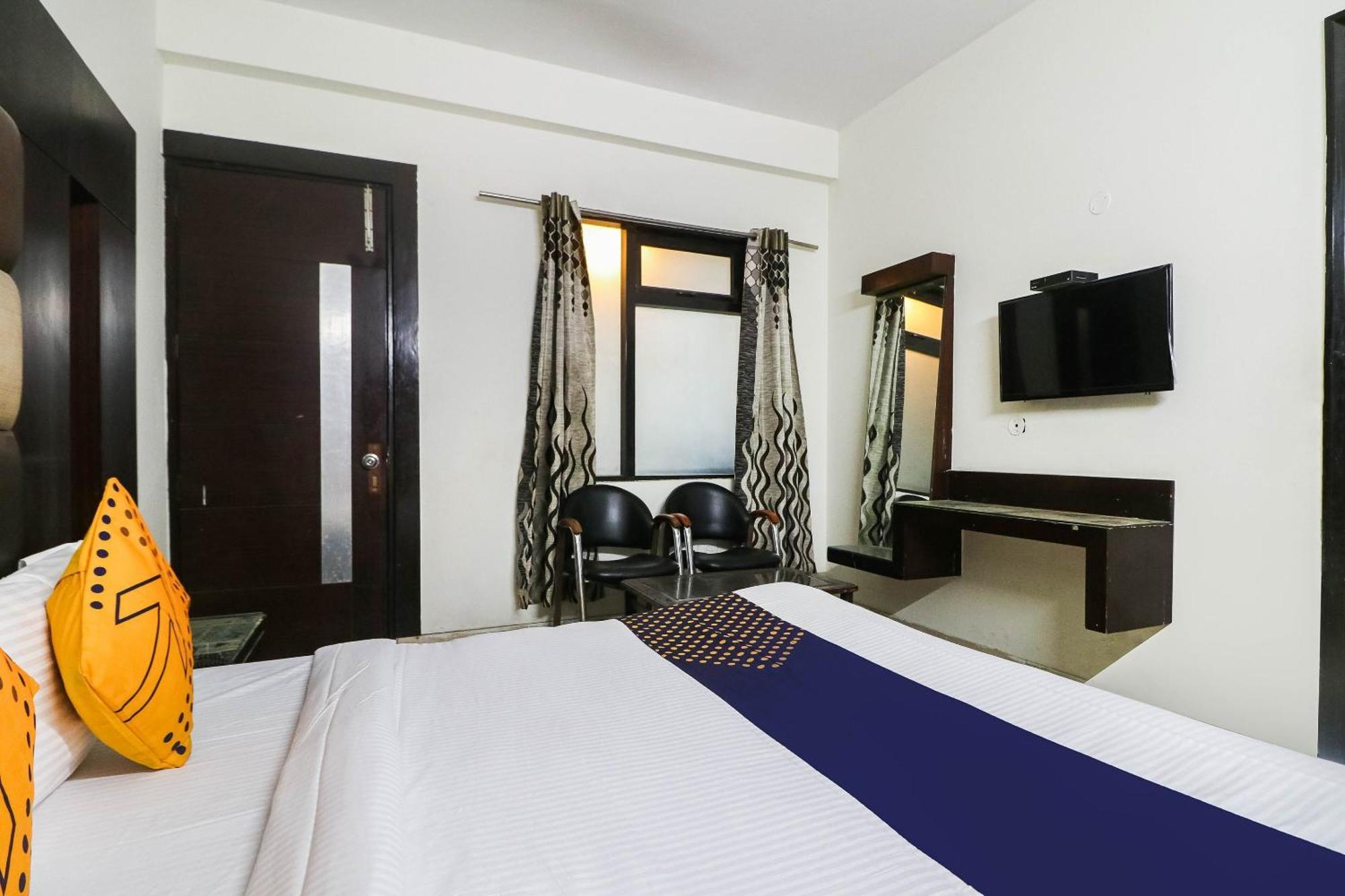 SPOT ON 37224 Hotel Grace Gurgaon Exterior foto