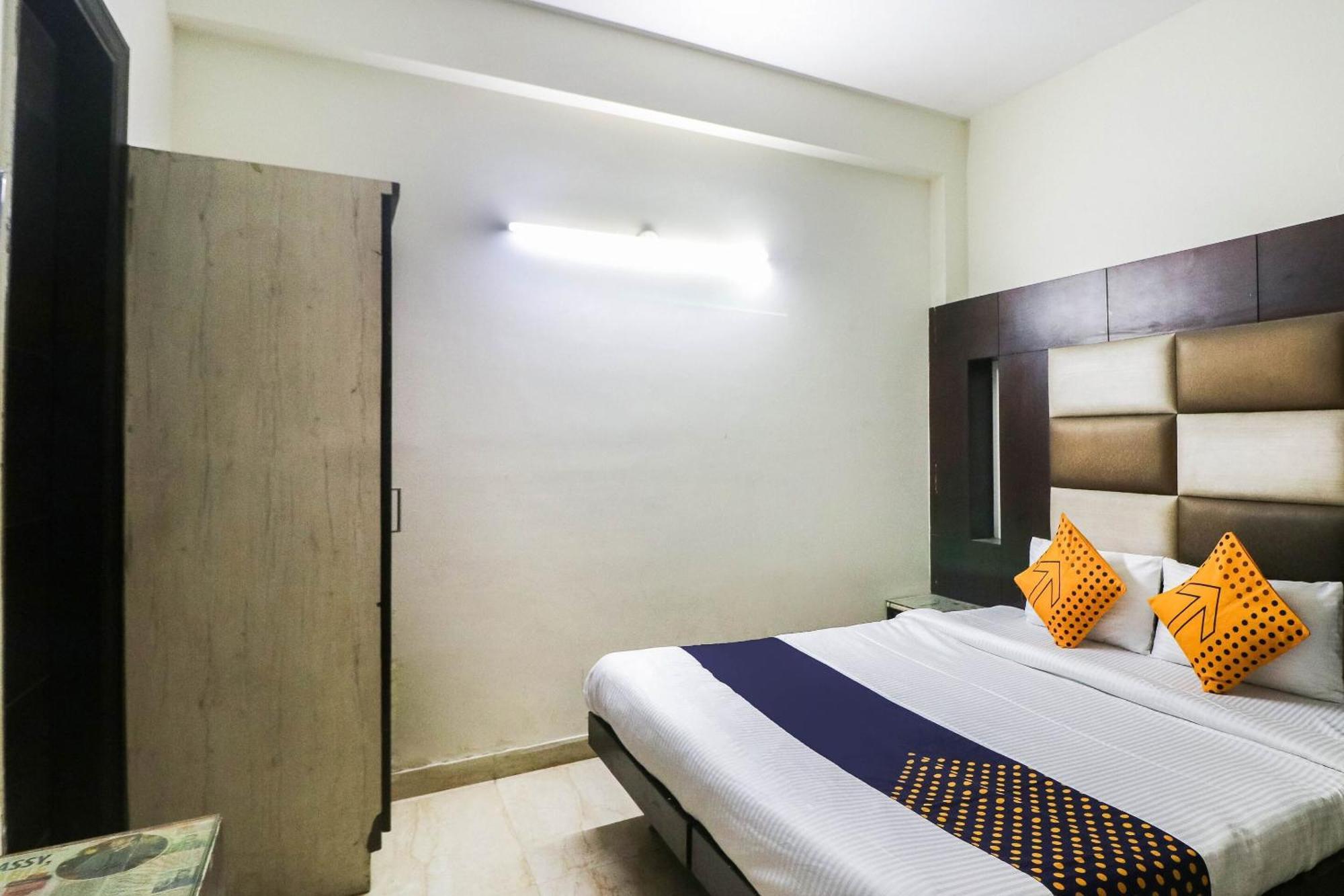 SPOT ON 37224 Hotel Grace Gurgaon Exterior foto